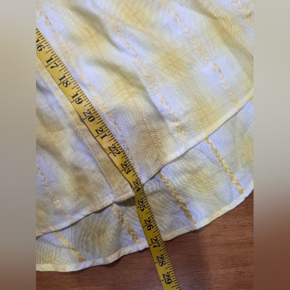 Frye & Co Yellow Plaid Ruffle Neck Blouse Women's‎ Large | Charity Listing - Picture 5 of 6